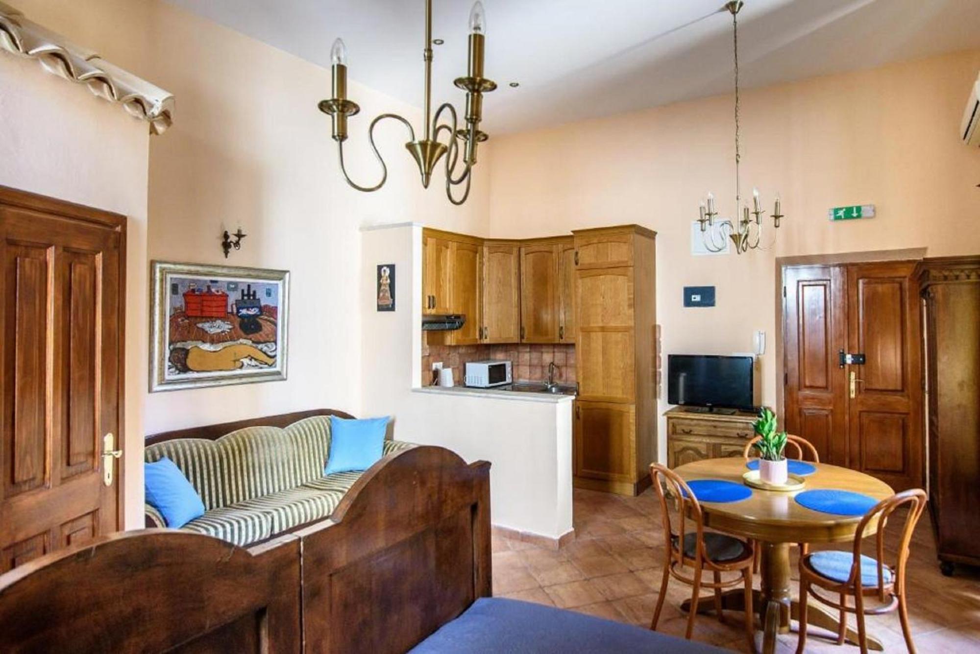 Amoret Apartament