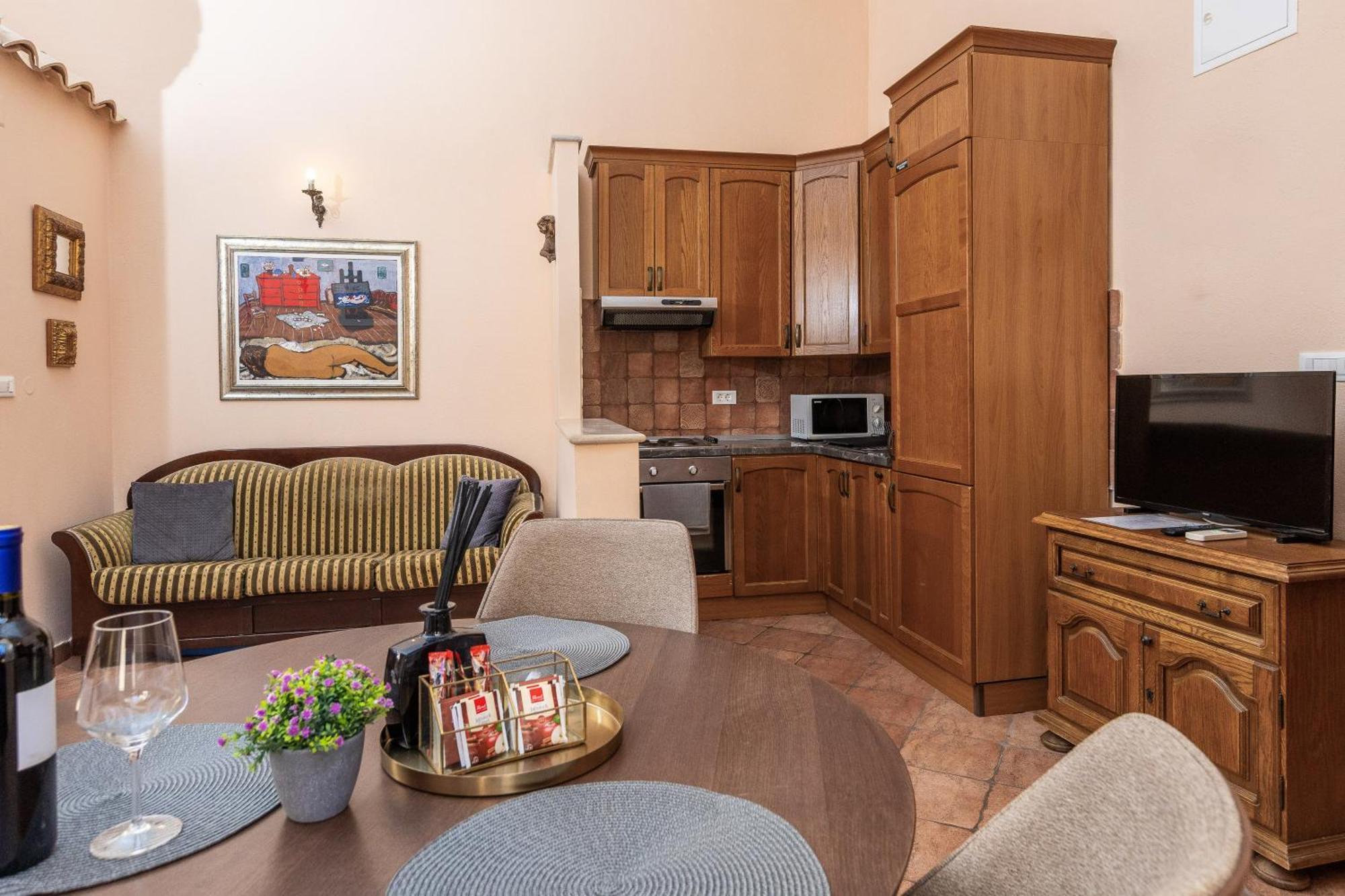 Amoret Apartamento *